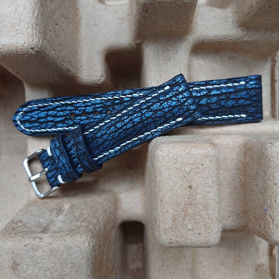 dark blue & navy shark leather watch strap – photo 2
