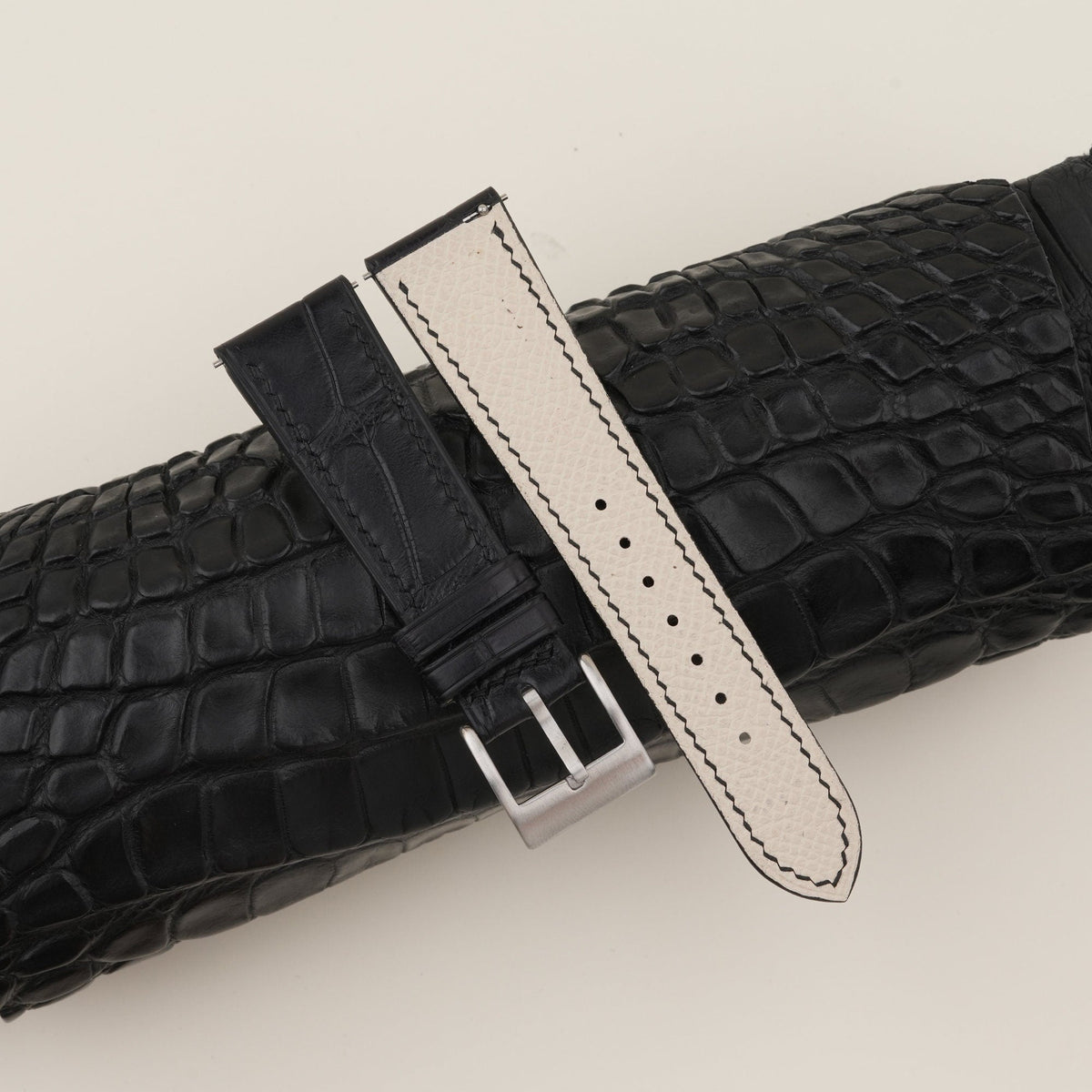 black & pearl white alligator leather watch strap – photo 2