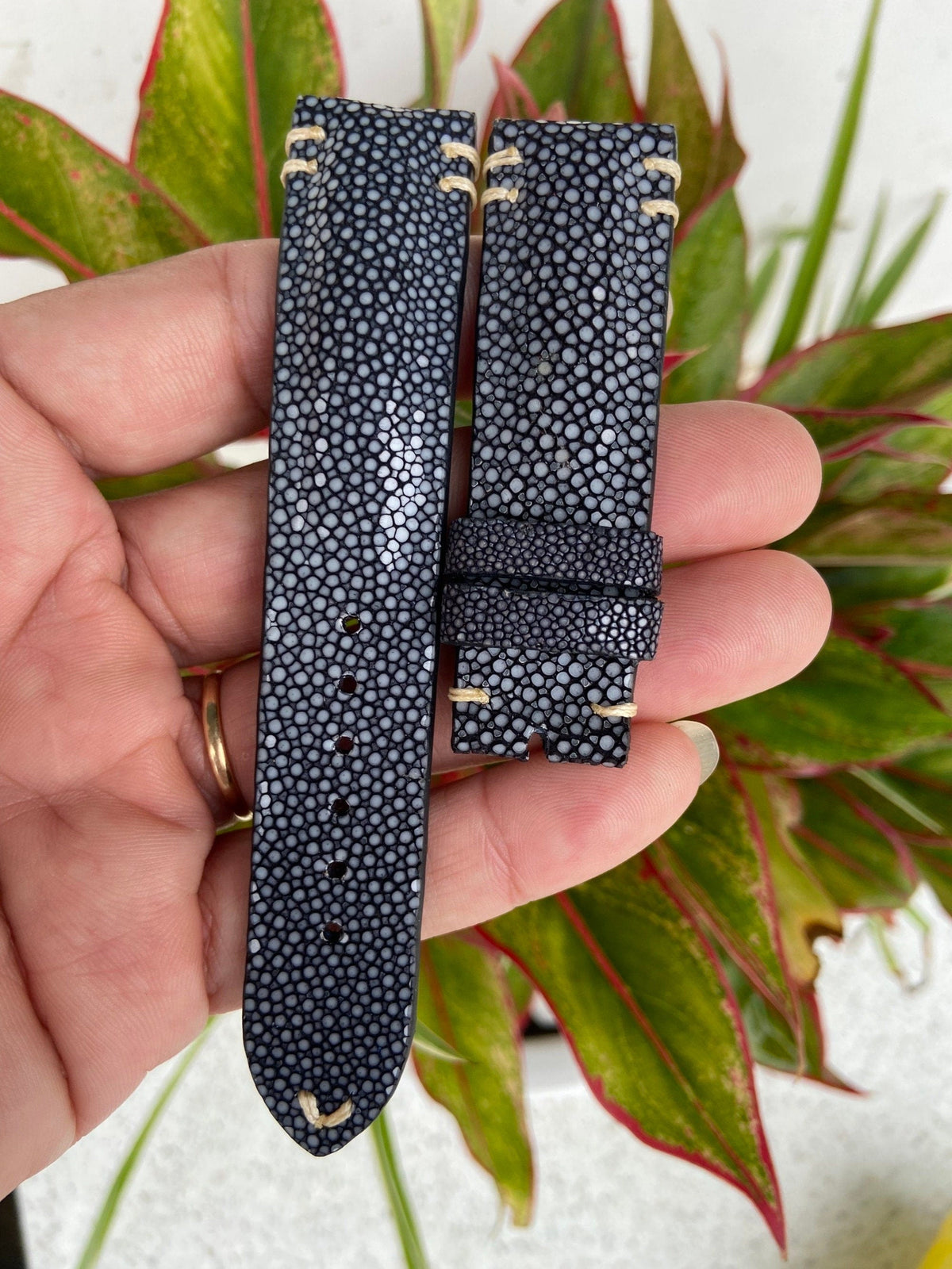 gray black stingray leather watch strap – photo 2