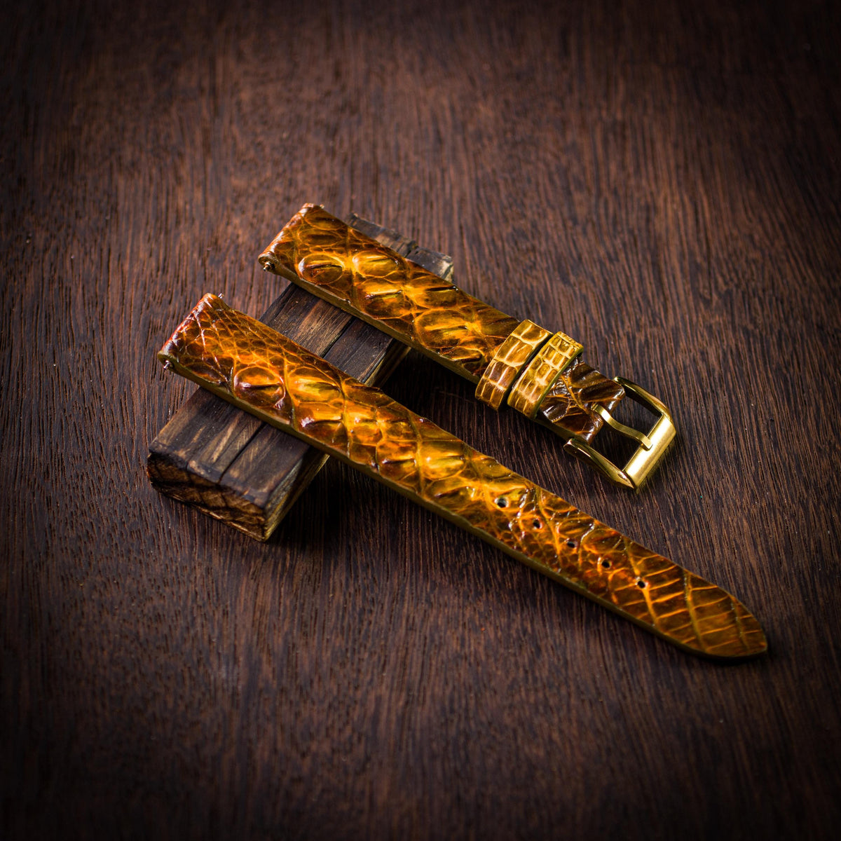 patina gold alligator leather watch strap – photo 2
