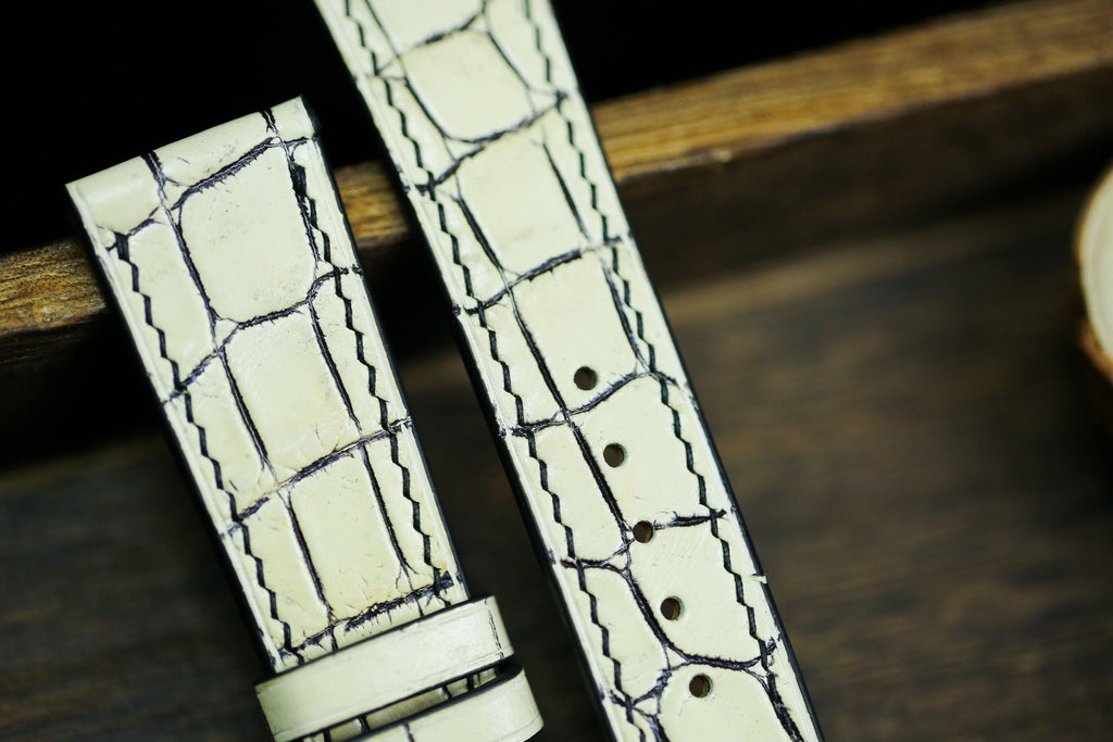 white & black alligator leather watch strap – photo 2