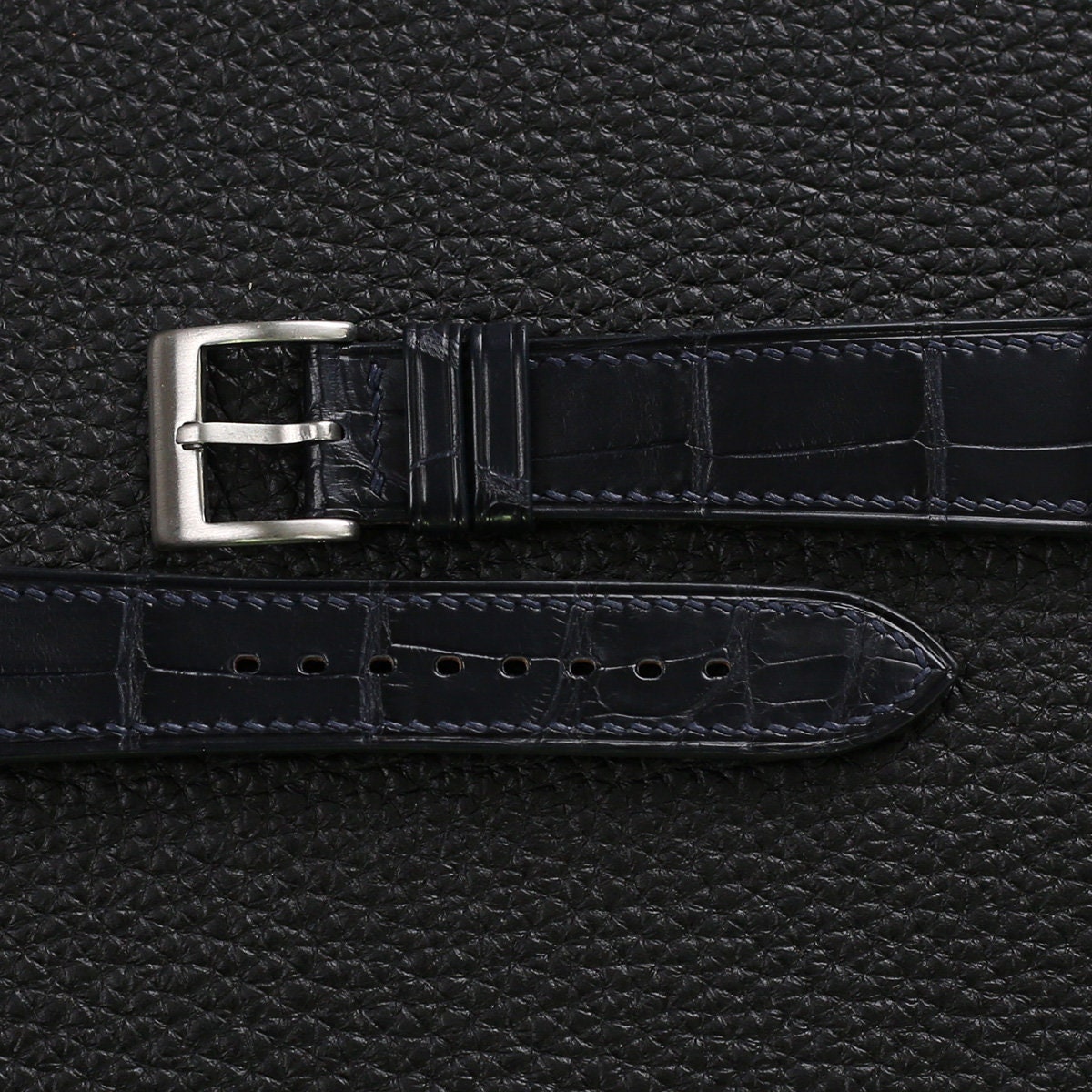 midnight blue alligator leather watch strap – photo 2
