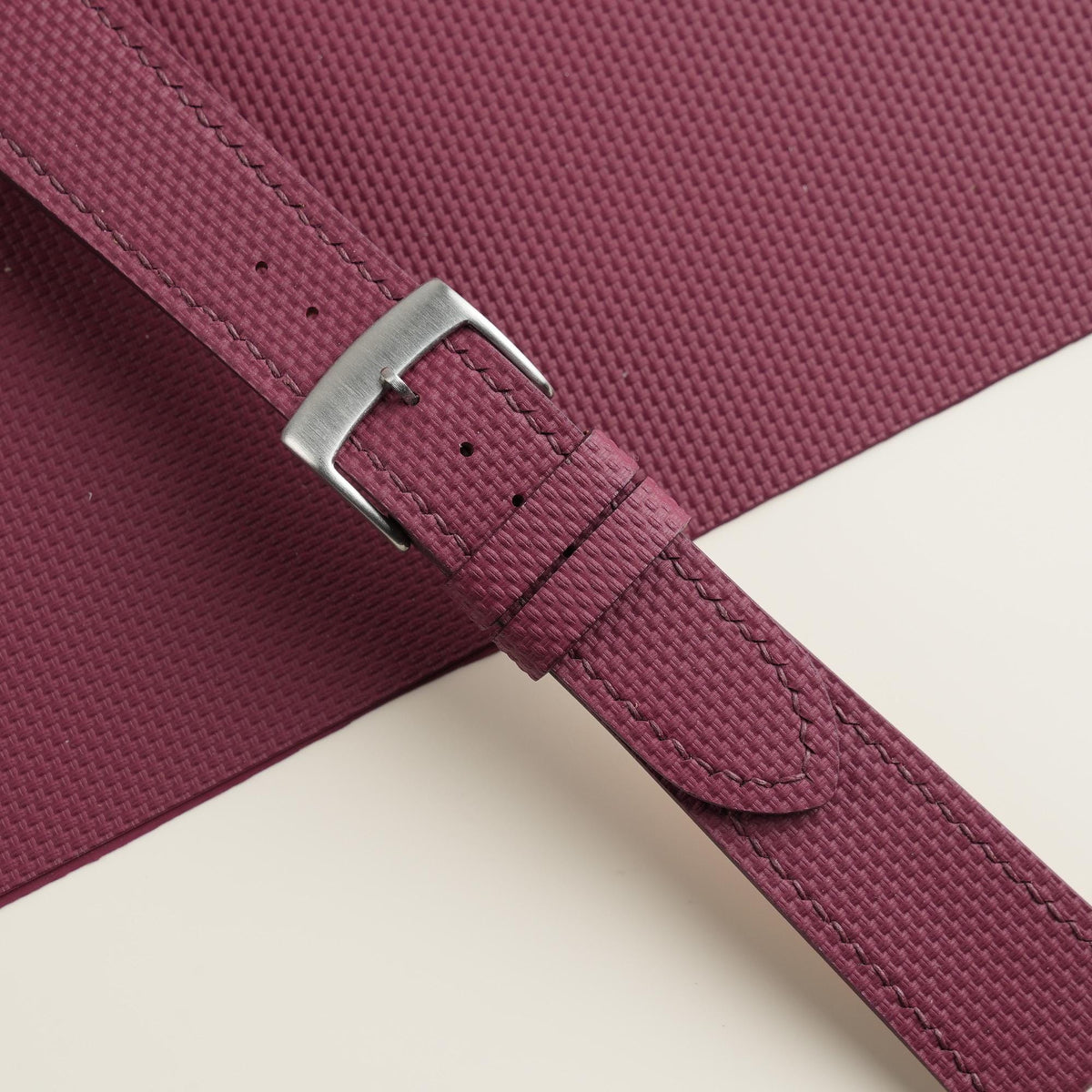 burgundy sailcloth rubber leather watch strap – photo 3