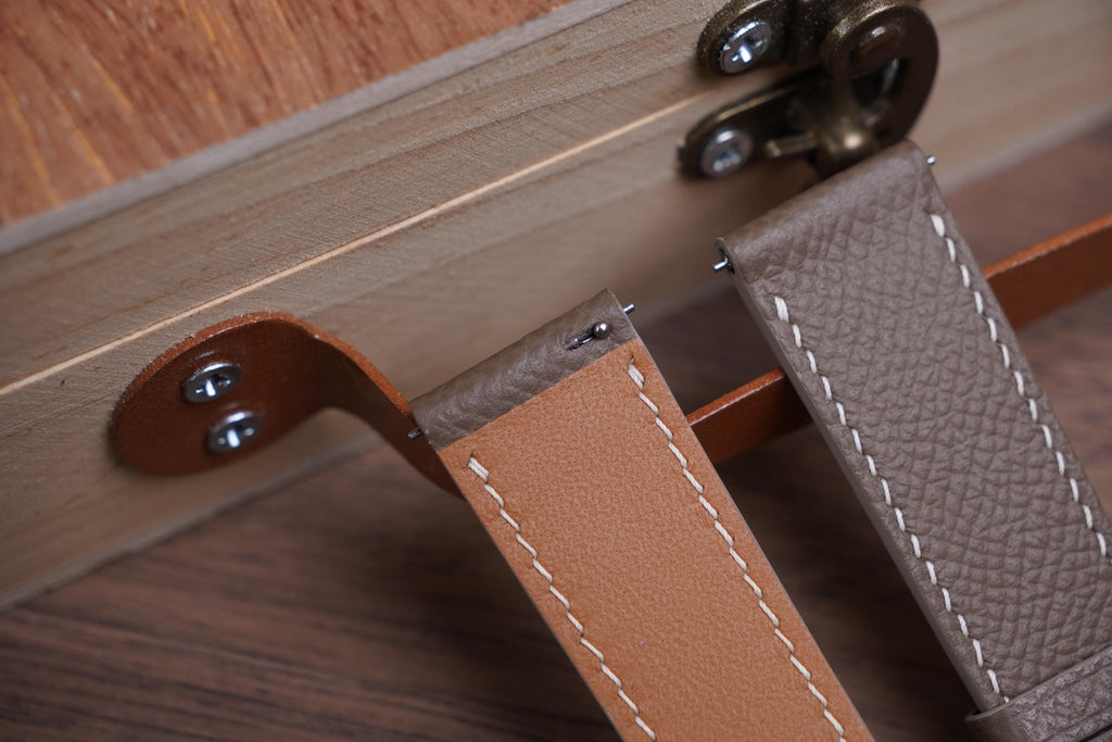 etoupe epsom leather watch strap – photo 3