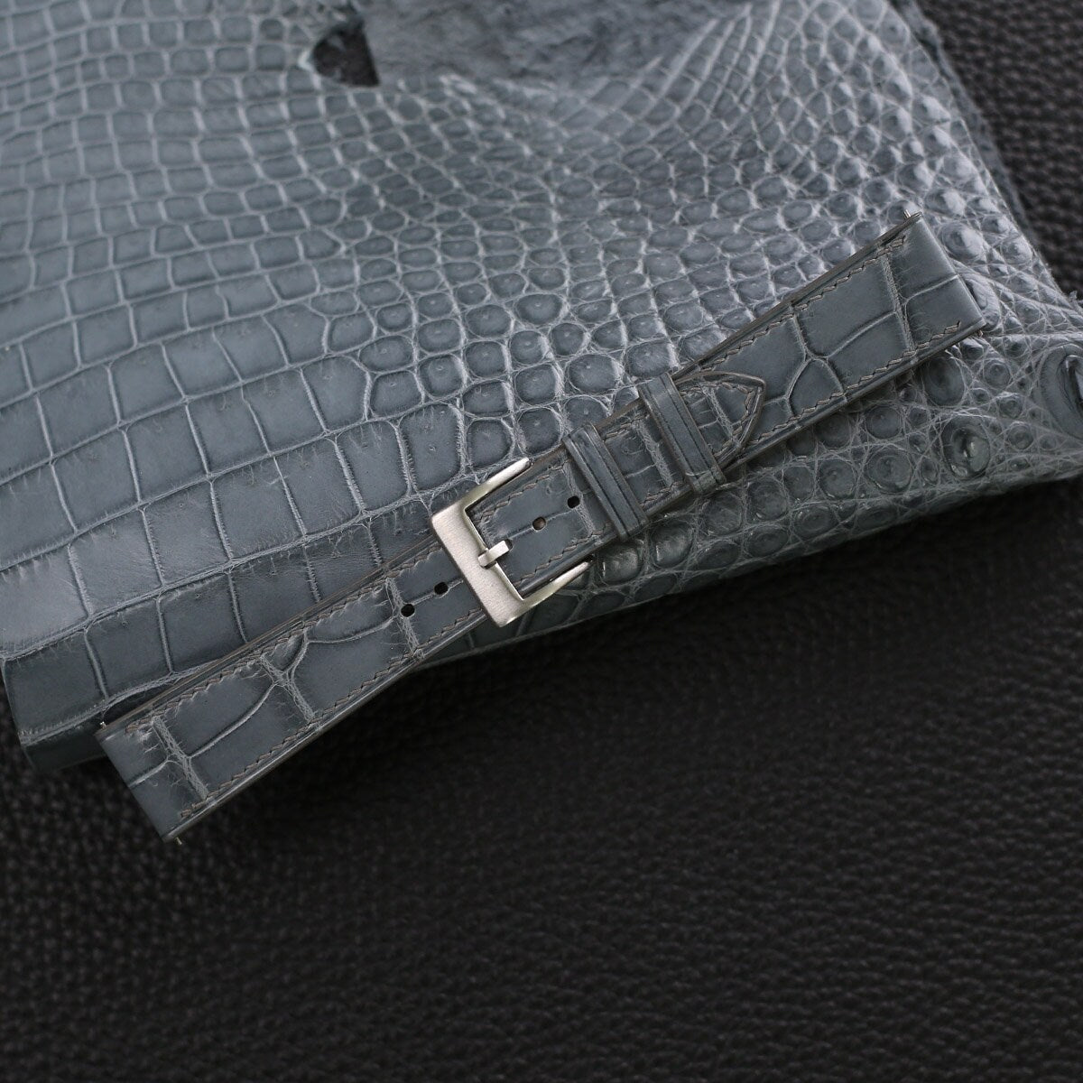 stone grey alligator leather watch strap – photo 3