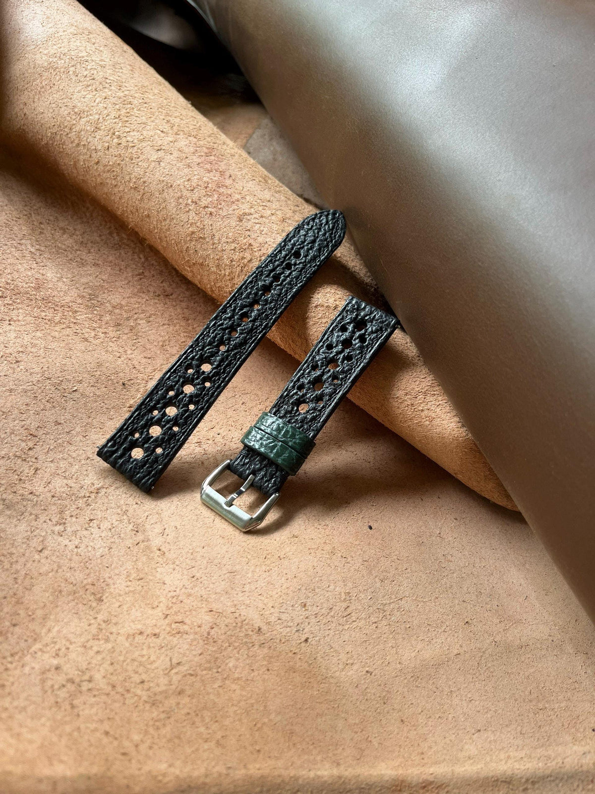 black shark leather watch strap – photo 3