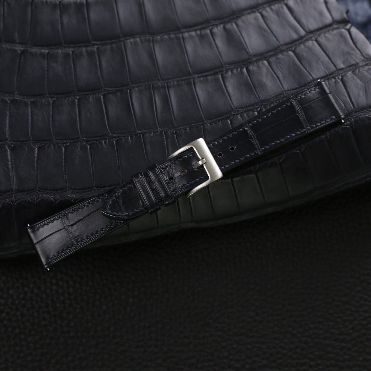 midnight blue alligator leather watch strap – photo 3