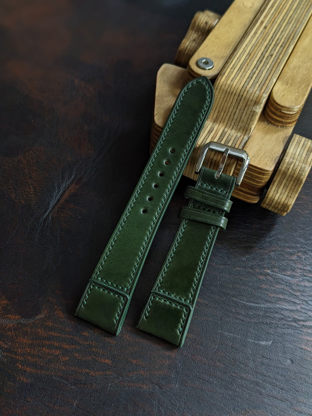 dark green shell cordovan leather watch strap – photo 4