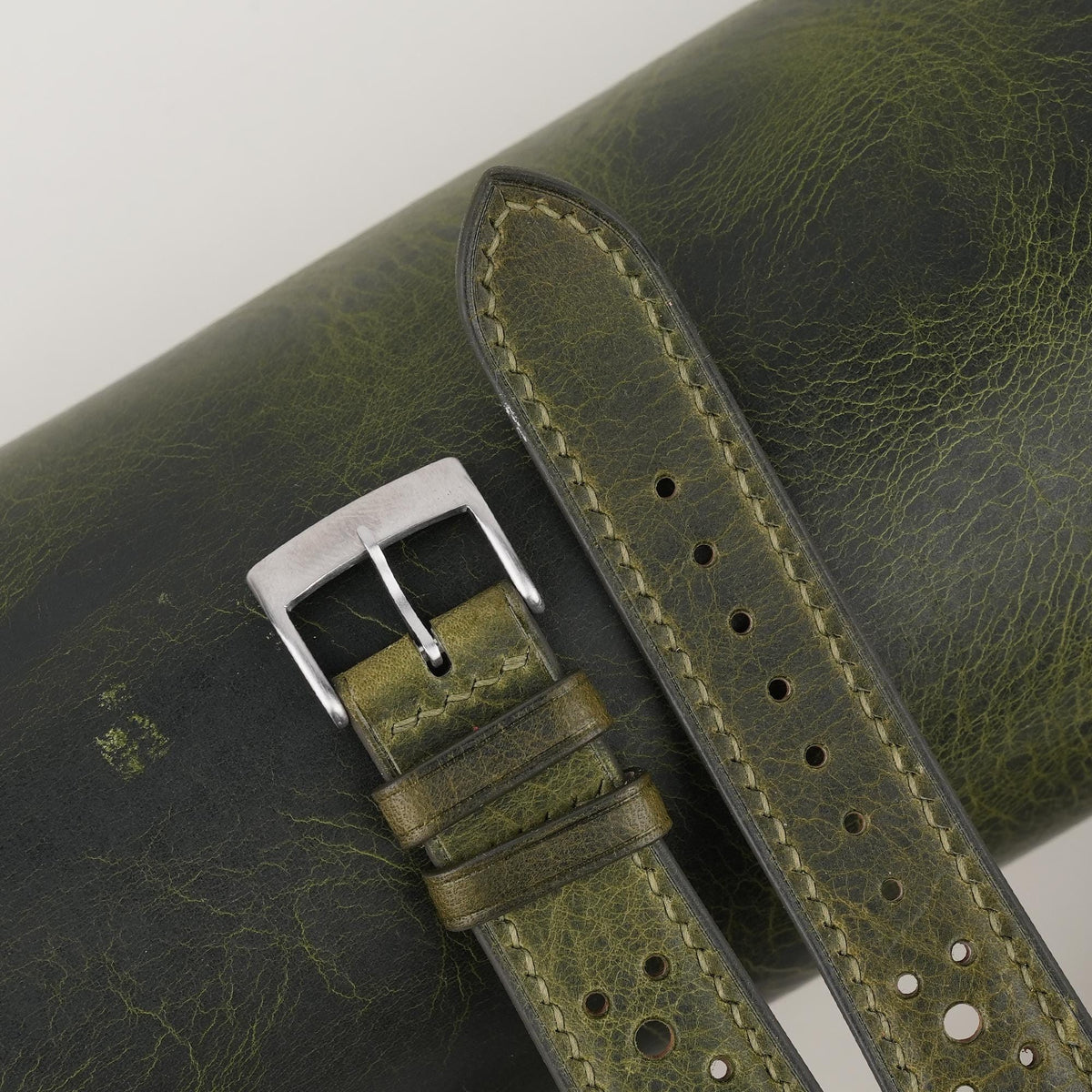 olive waxed leather watch strap – photo 5
