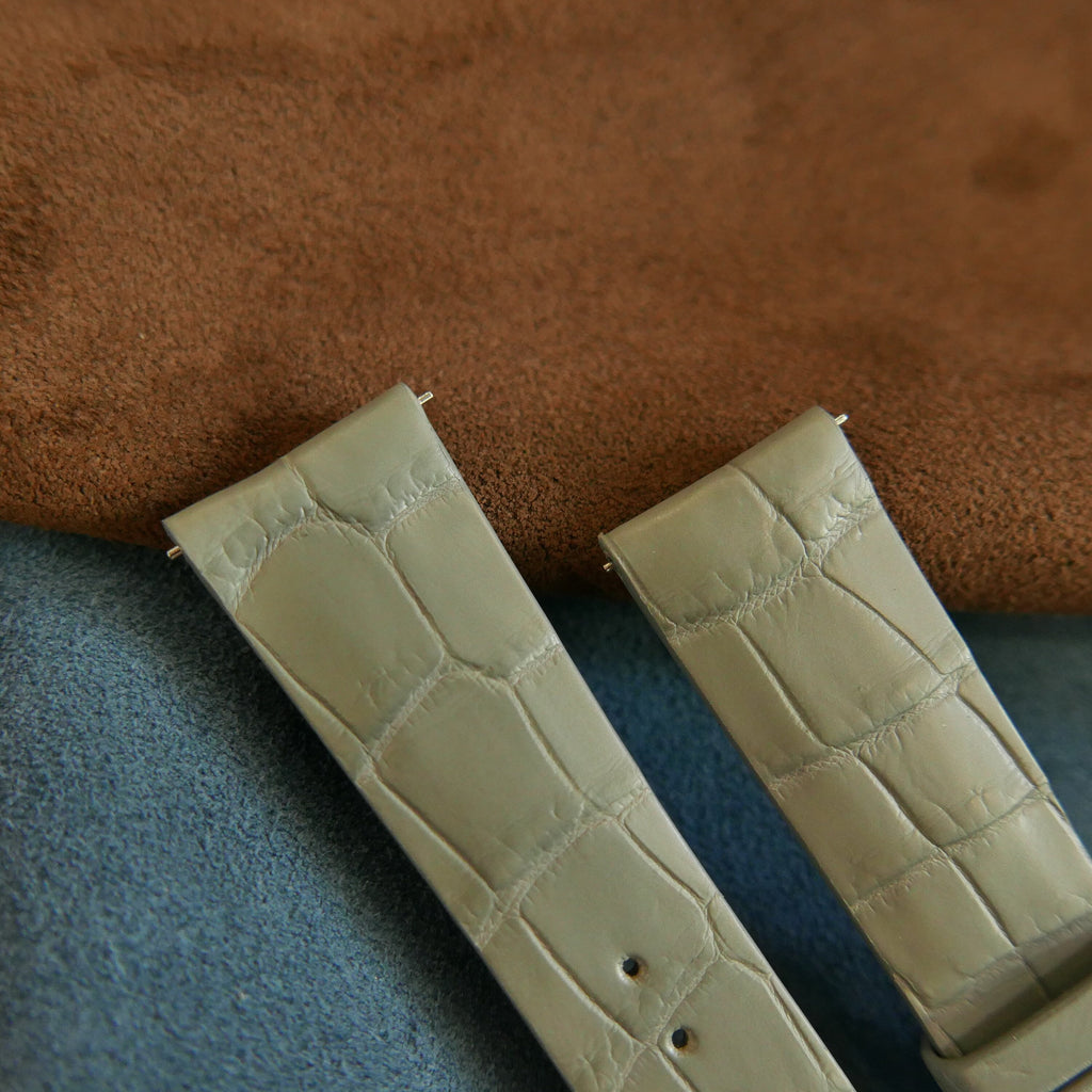 light gray alligator leather watch strap – photo 5