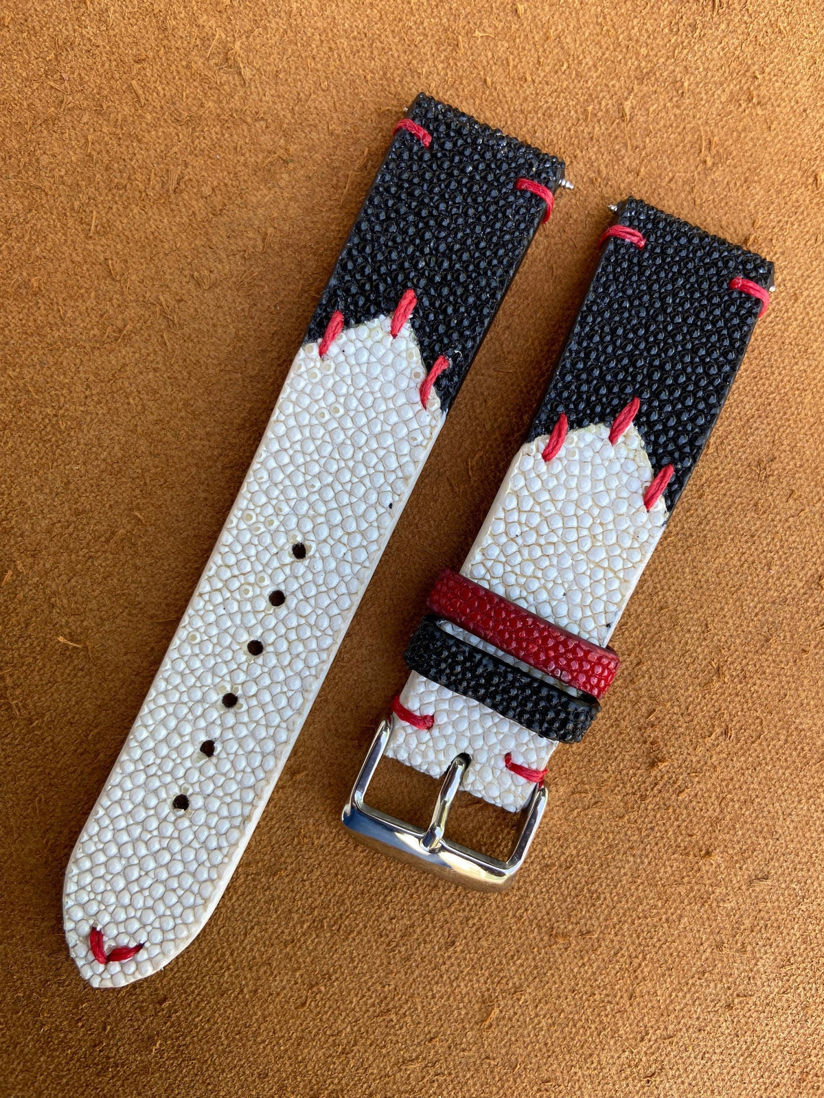 black & white stingray leather watch strap – photo 6