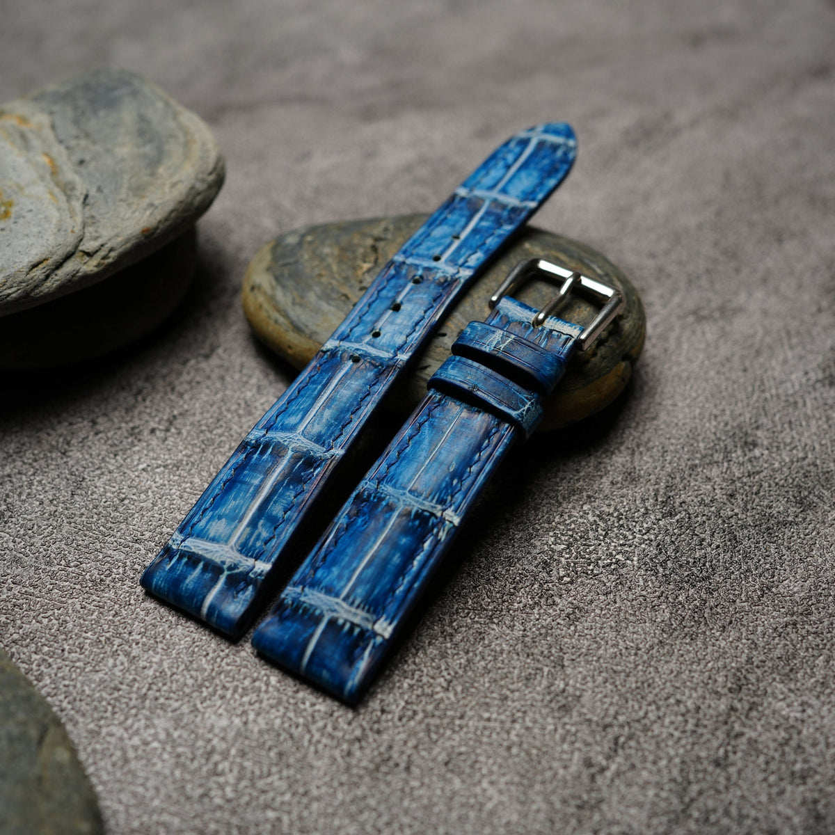patina blue & light blue alligator leather watch strap – photo 7