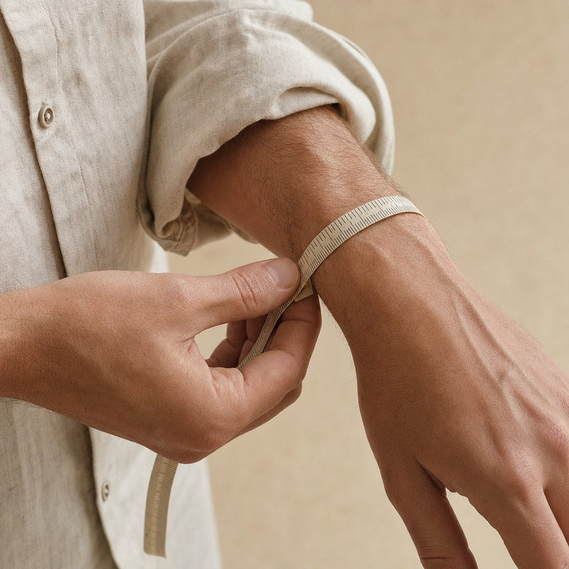 Wrapping a measuring tape around a wrist